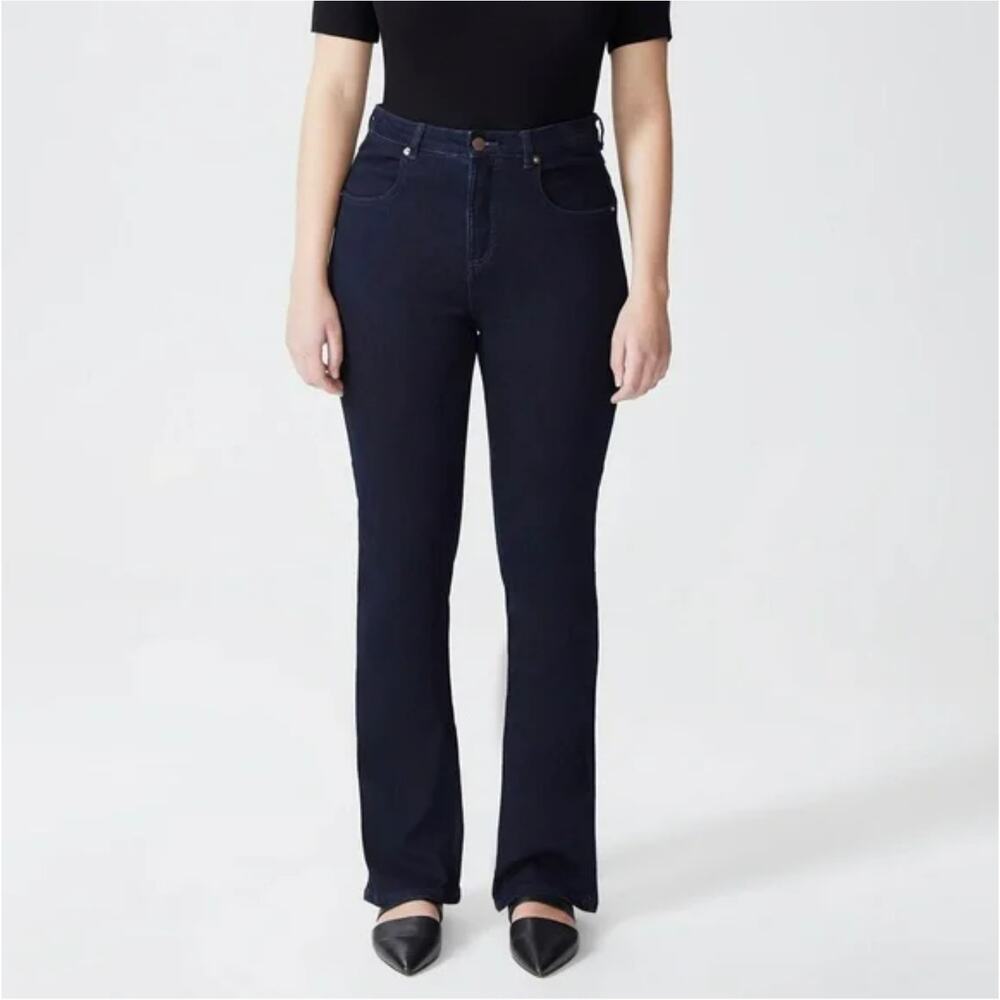 Universal Standard Marne High Rise Bootcut Dark Indigo Denim Jeans Women Size 00